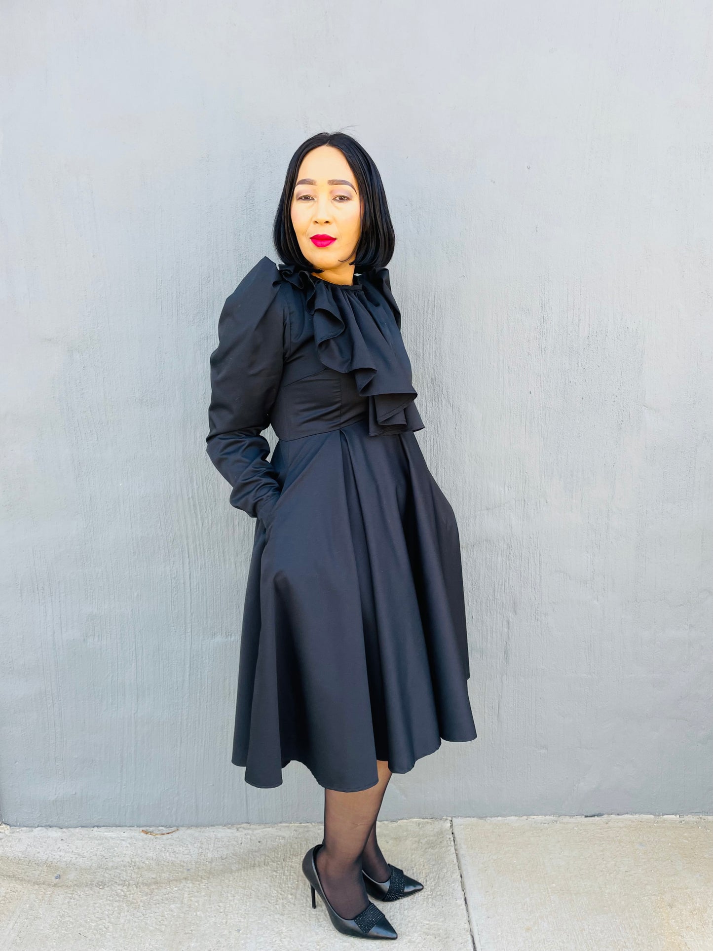 Morwesi Black dress