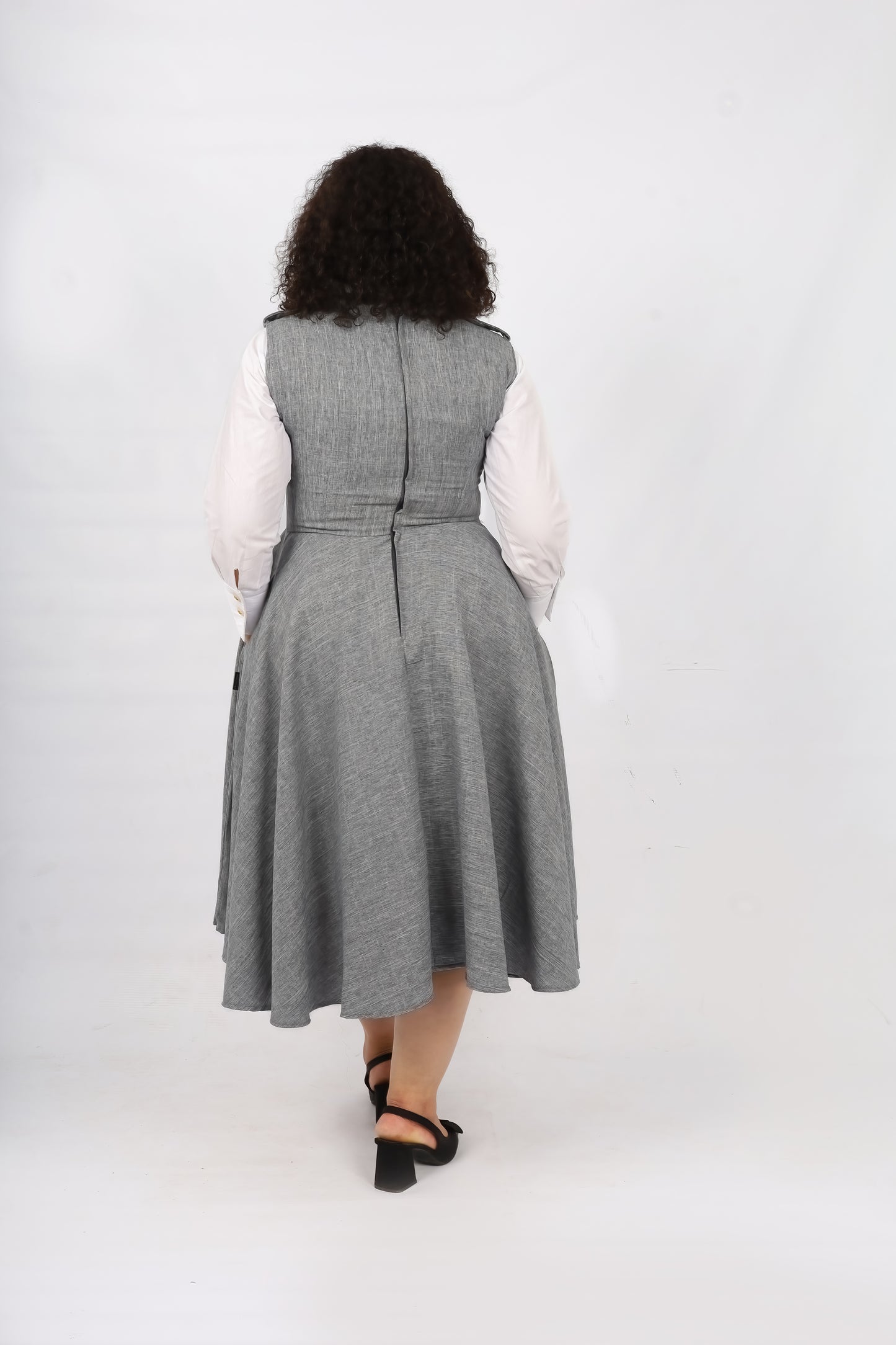 Learako grey dress
