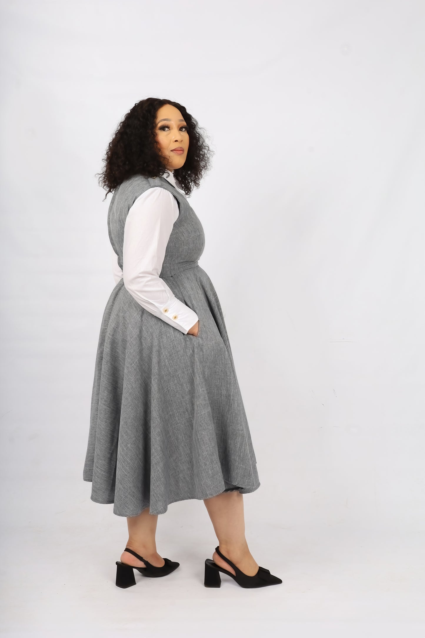 Learako grey dress